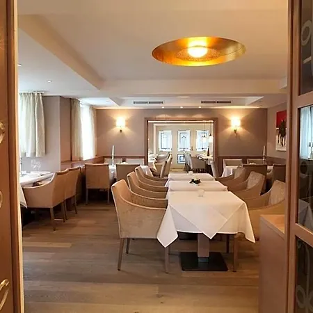 호텔 Kaiserhof 3*